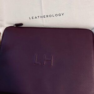 13" Laptop Sleeve (Leatherology)